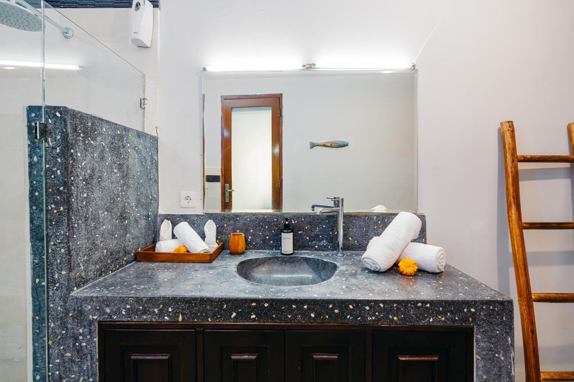 Mahayana Villa Batu Belig - Close To The Beach تْشانغو المظهر الخارجي الصورة