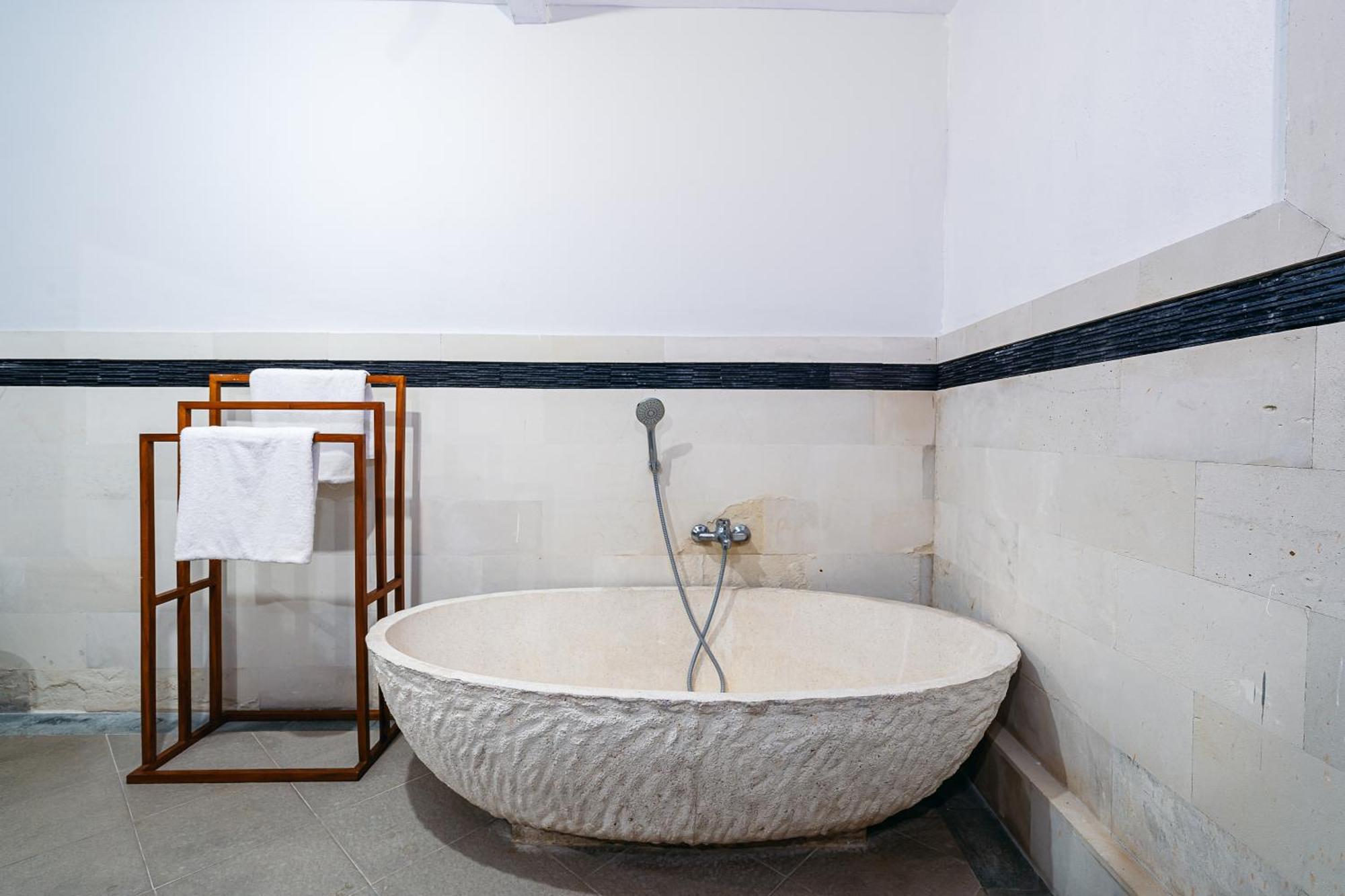 Mahayana Villa Batu Belig - Close To The Beach تْشانغو المظهر الخارجي الصورة